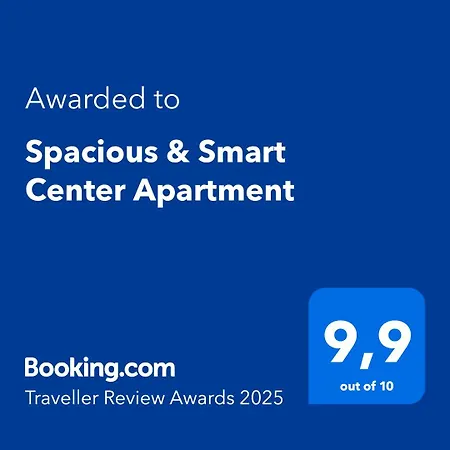 Spacious & Smart Center Apartment *
