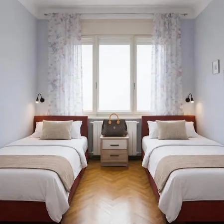 公寓 Spacious & Smart Center 普拉