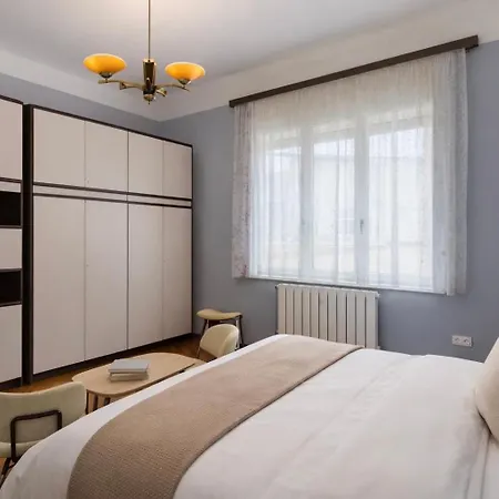 Spacious & Smart Center * 普拉