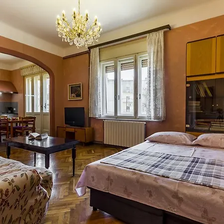 Spacious & Smart Center * Póla